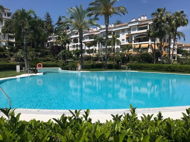 Hacienda Nagueles 1, 2 Bed 2 Bath, Large Terrace 400M From Beach Μαρμπέλλα Εξωτερικό φωτογραφία